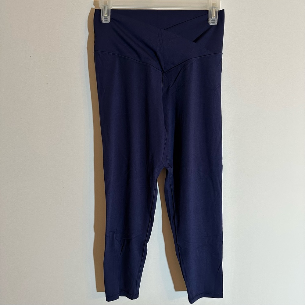 Aerie Cropped Navy Leggings